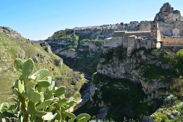 La Gita a Matera con la visita ai Sassi e l'Attività didattica alla Scoperta della Preistoria - immagine 2